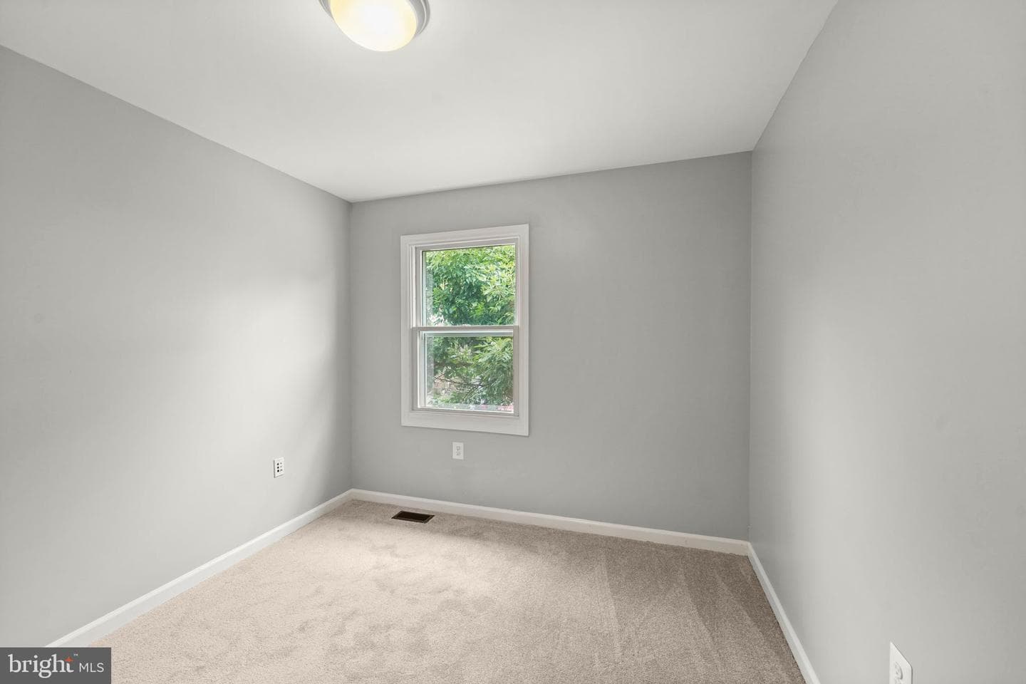 369 Nansemond Street SE photo 33
