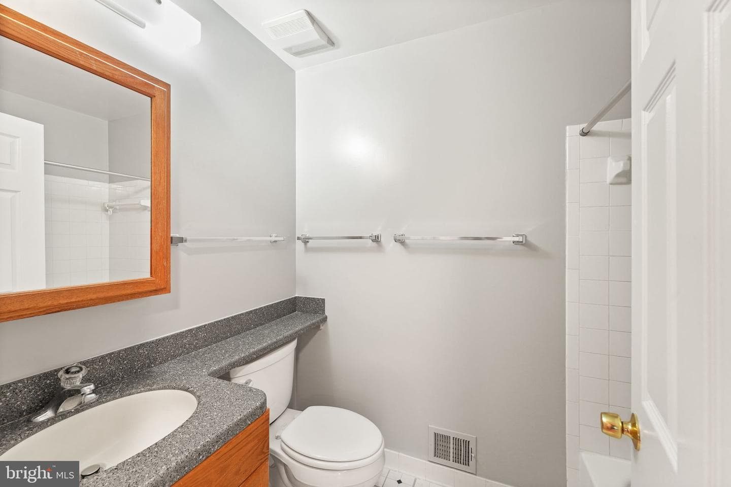 369 Nansemond Street SE photo 38