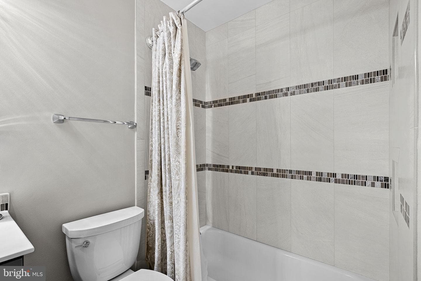16 Newland Court photo 29