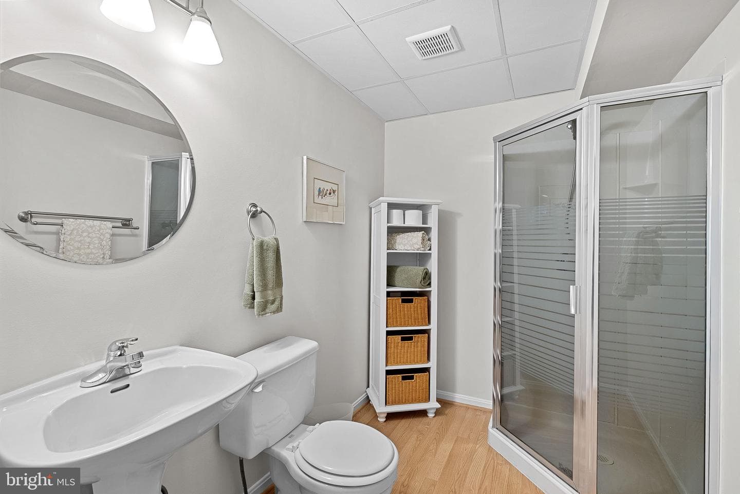 16 Newland Court photo 32
