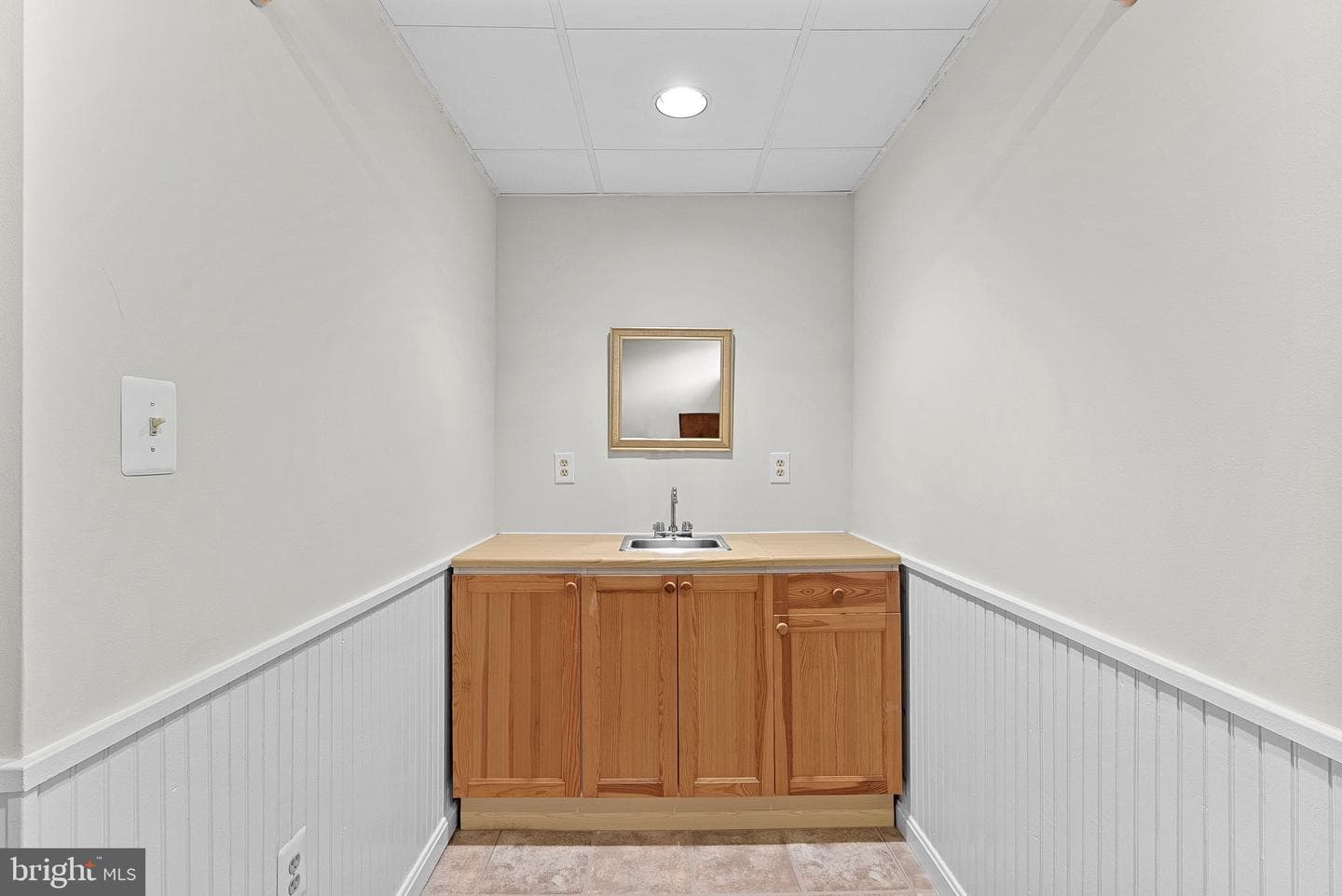 16 Newland Court photo 37