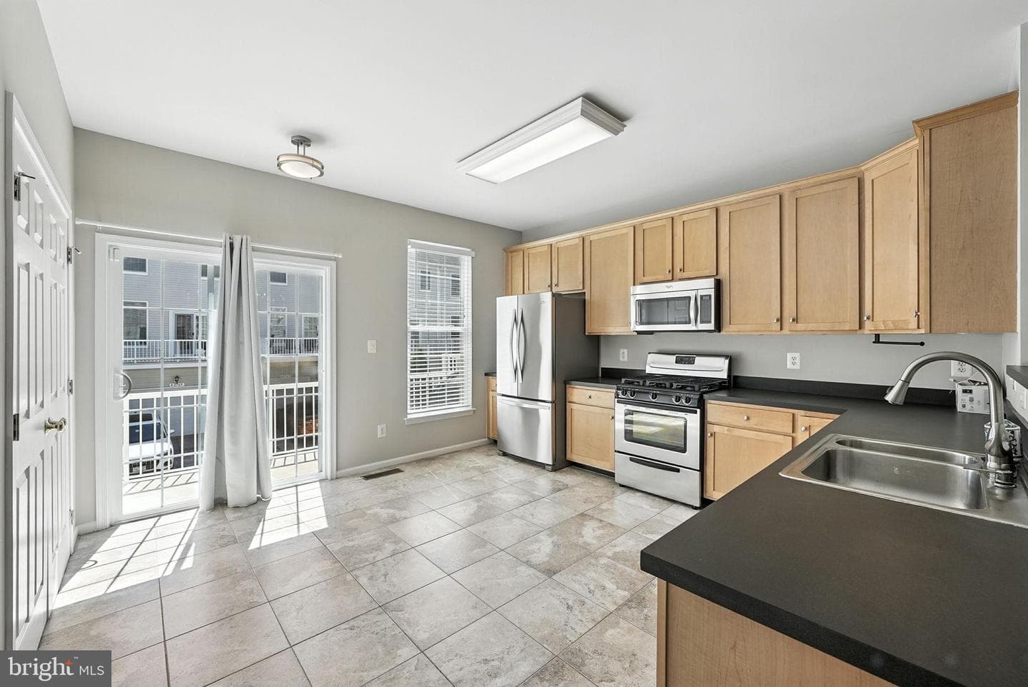 42768 Kearney Terrace photo 10