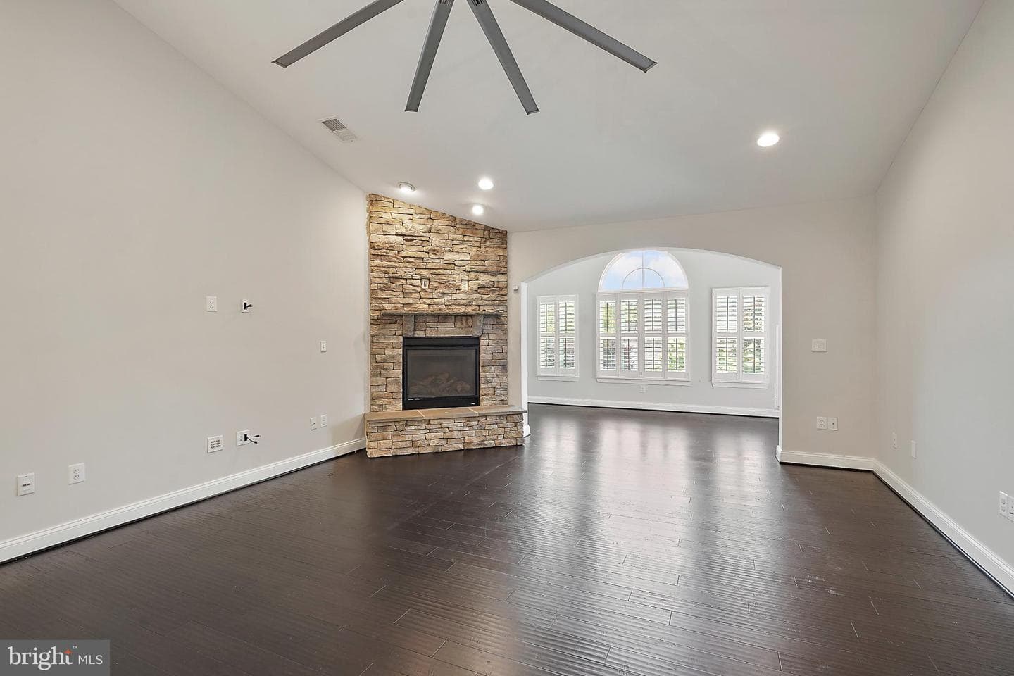 24936 McNair Place photo 9