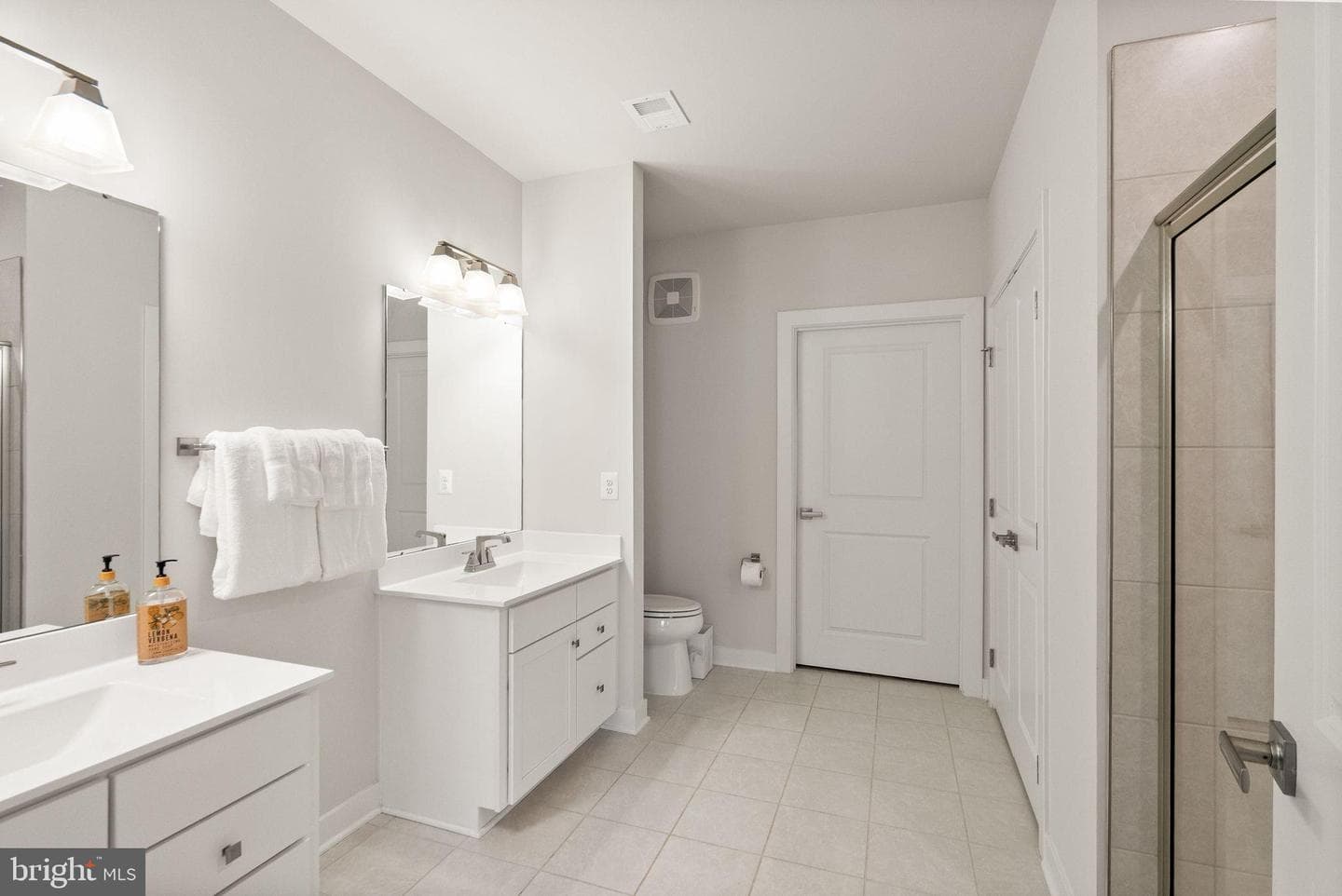 46320 Mt Milstead Terrace #301 photo 11