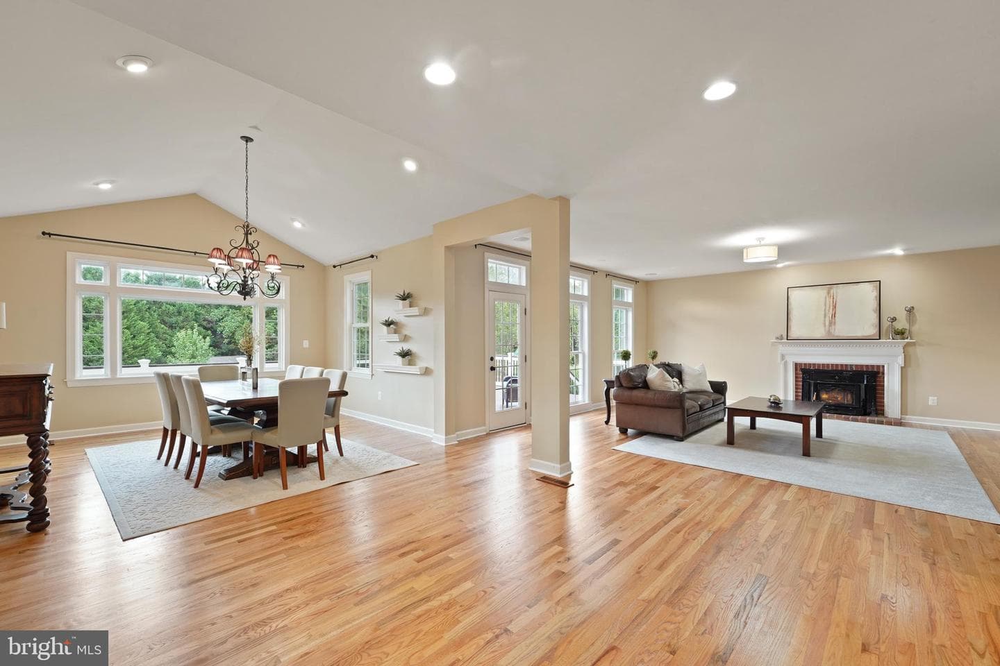 24224 Knollbrook Place photo 18