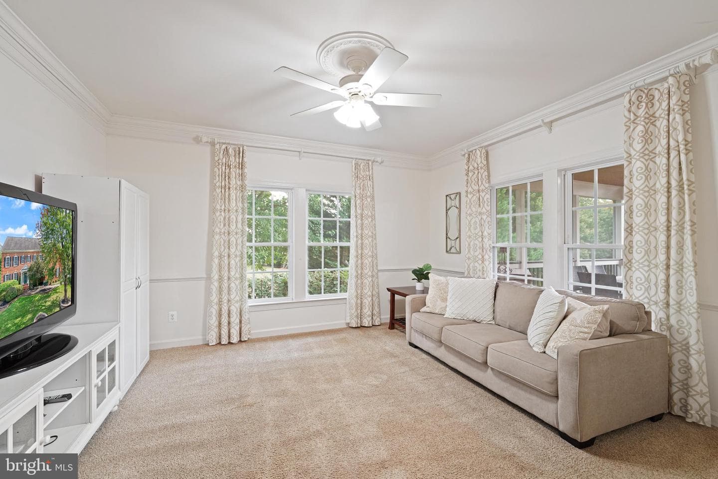 24224 Knollbrook Place photo 28