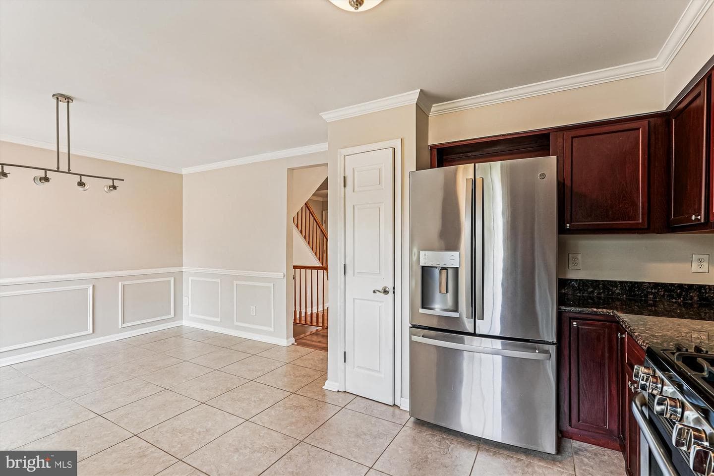 146 Hampshire Square SW photo 18