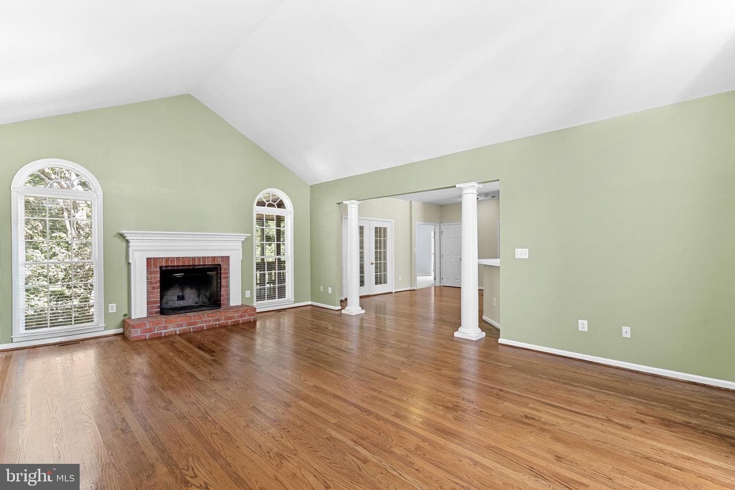 409 Bolingbrook Court photo 12