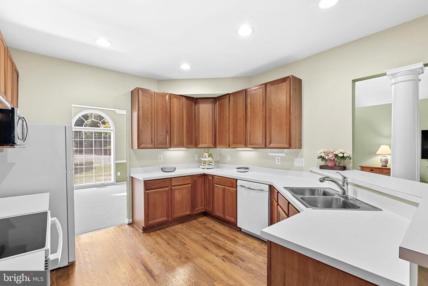 409 Bolingbrook Court photo 22