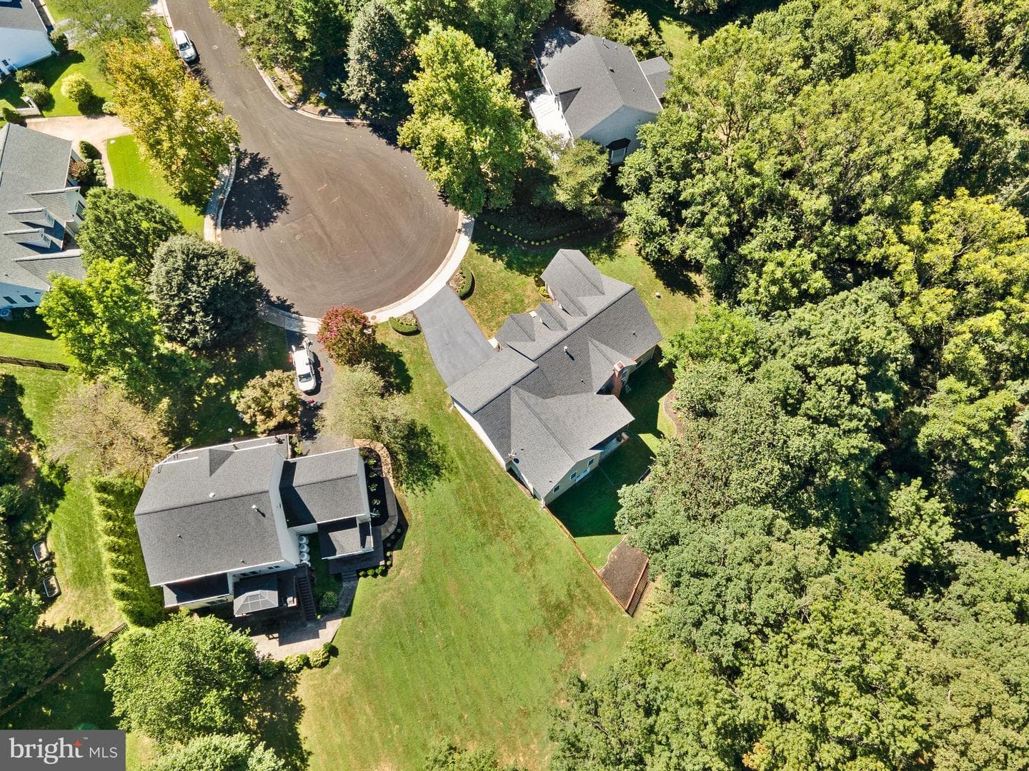 409 Bolingbrook Court photo 66