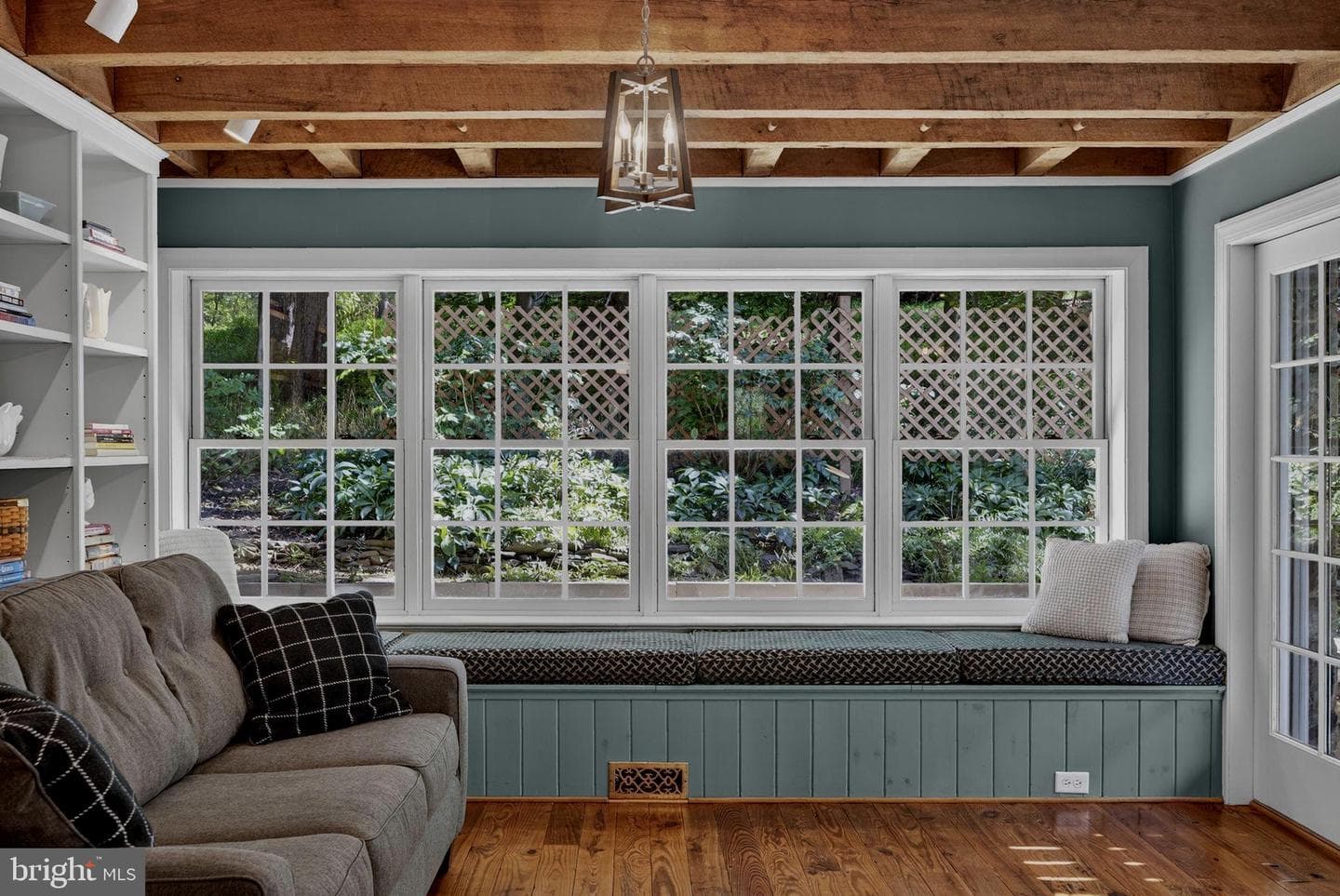 13232 Loyalty Road photo 31