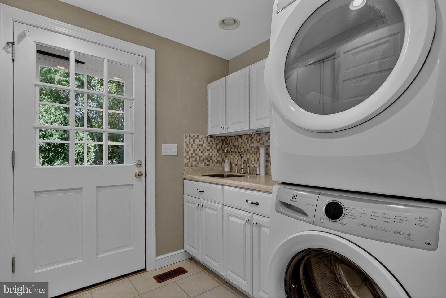 13232 Loyalty Road photo 37