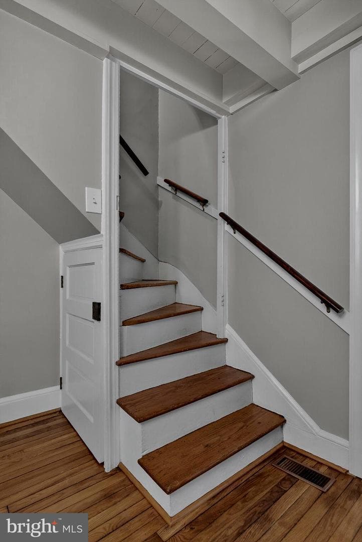 13232 Loyalty Road photo 40