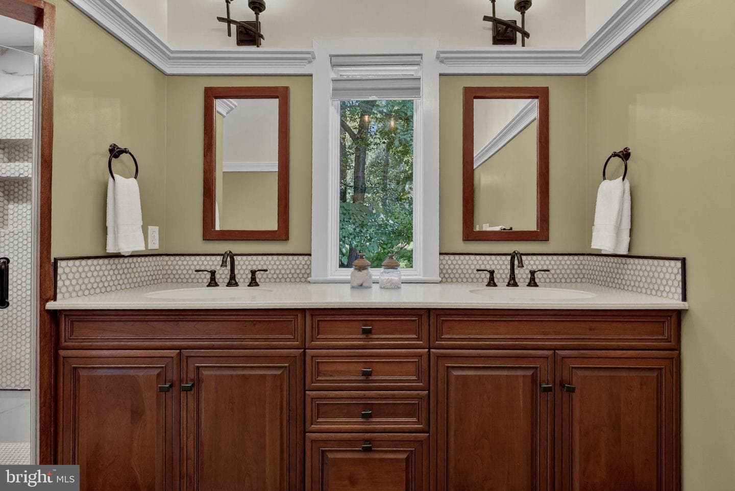 13232 Loyalty Road photo 55