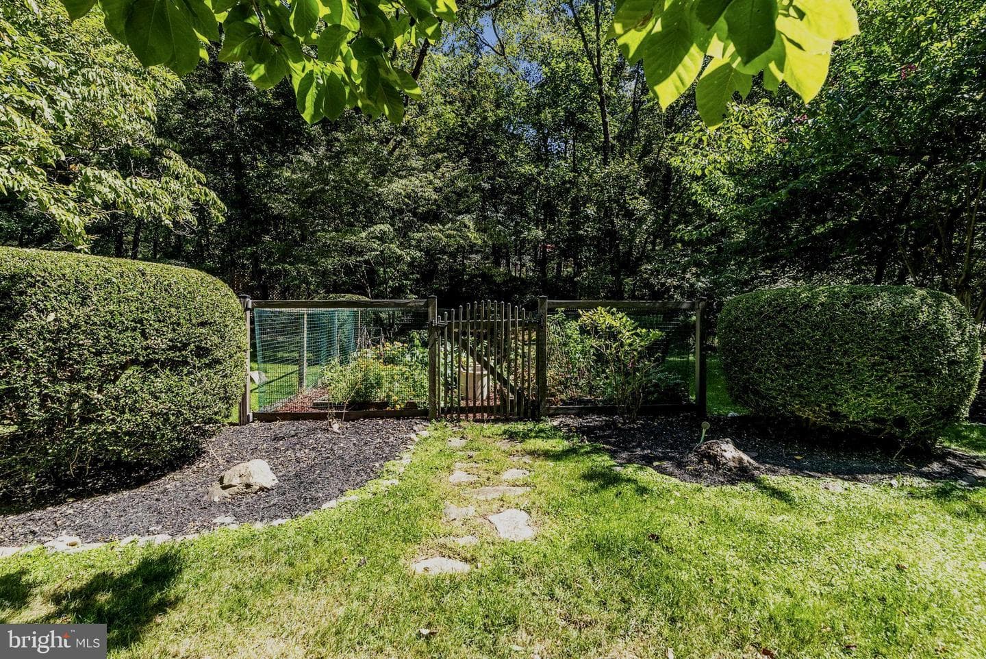 13232 Loyalty Road photo 90