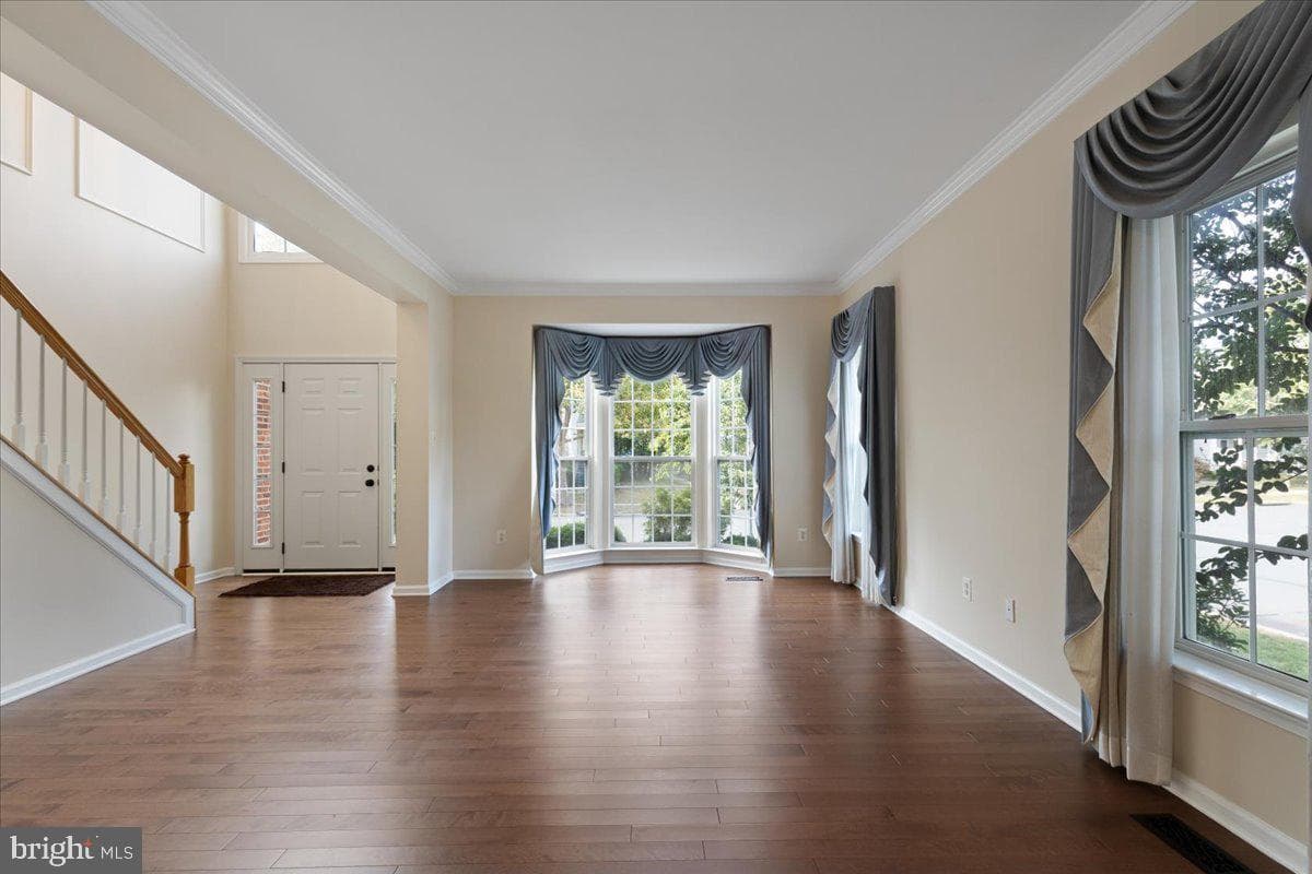 26105 Springdale Drive photo 10