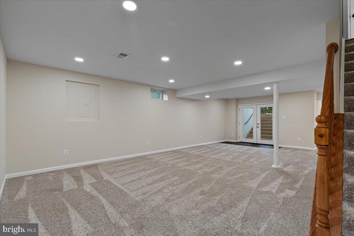 26105 Springdale Drive photo 15