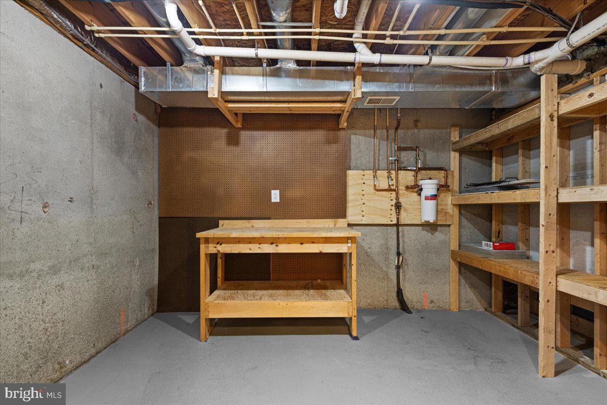 26105 Springdale Drive photo 34