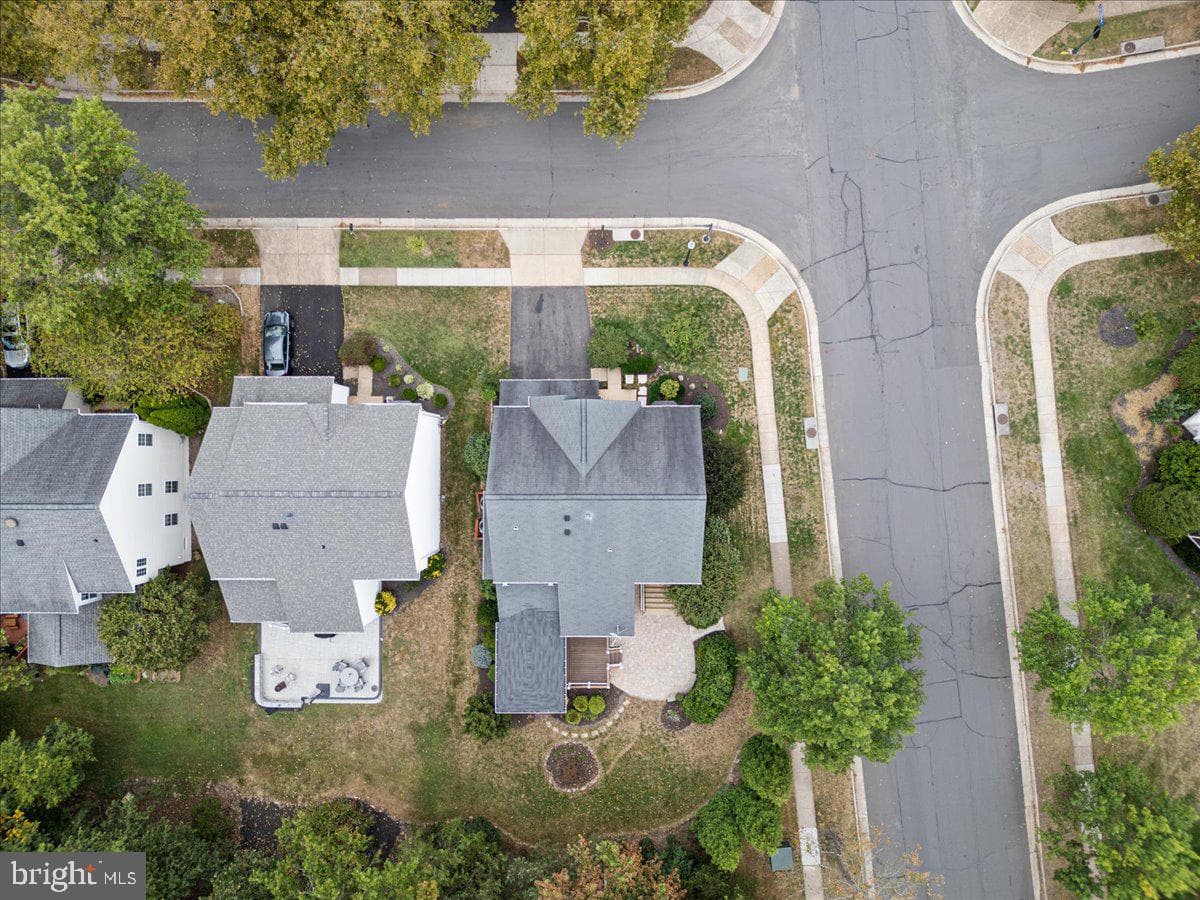26105 Springdale Drive photo 45