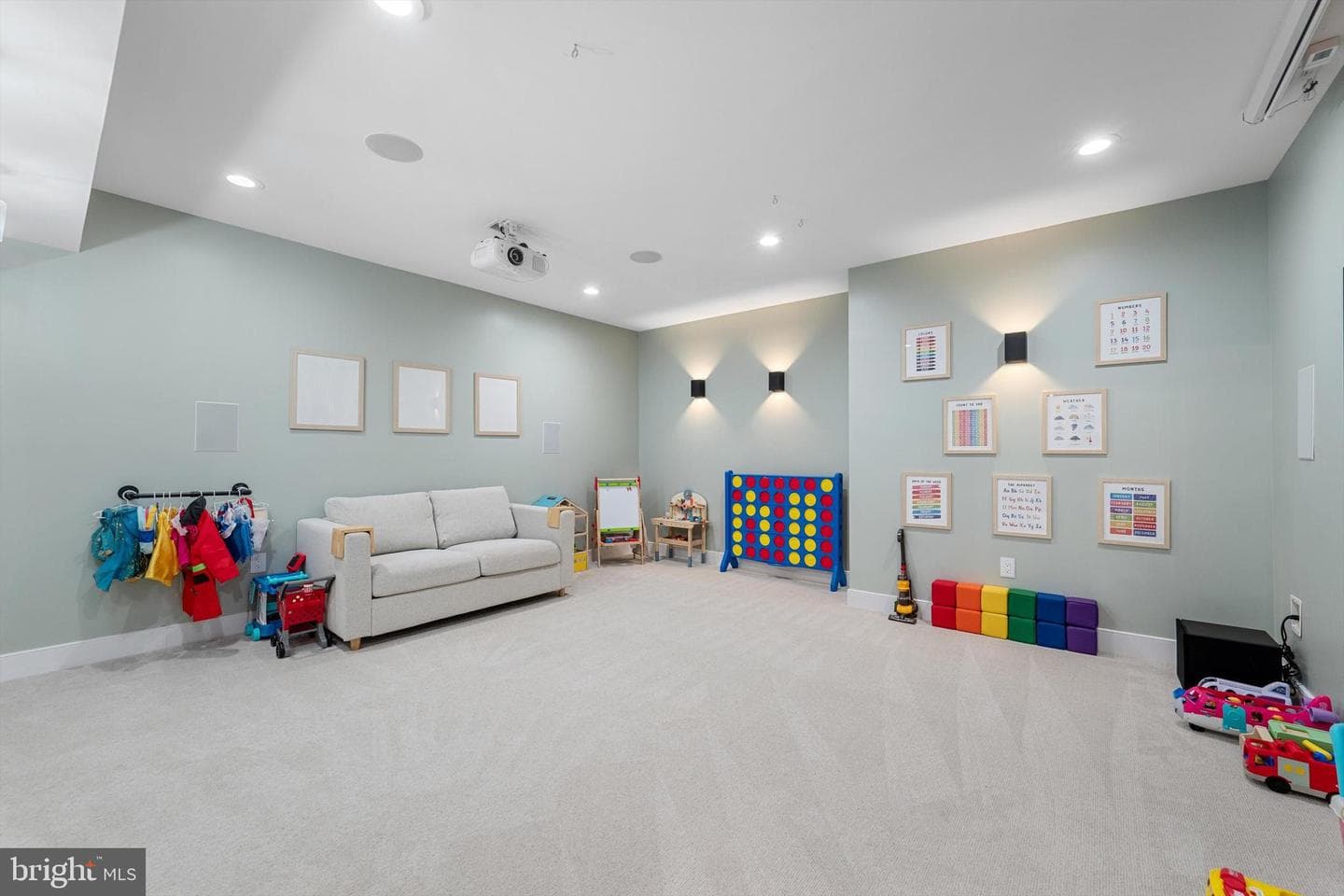 18420 Presidio Place photo 50