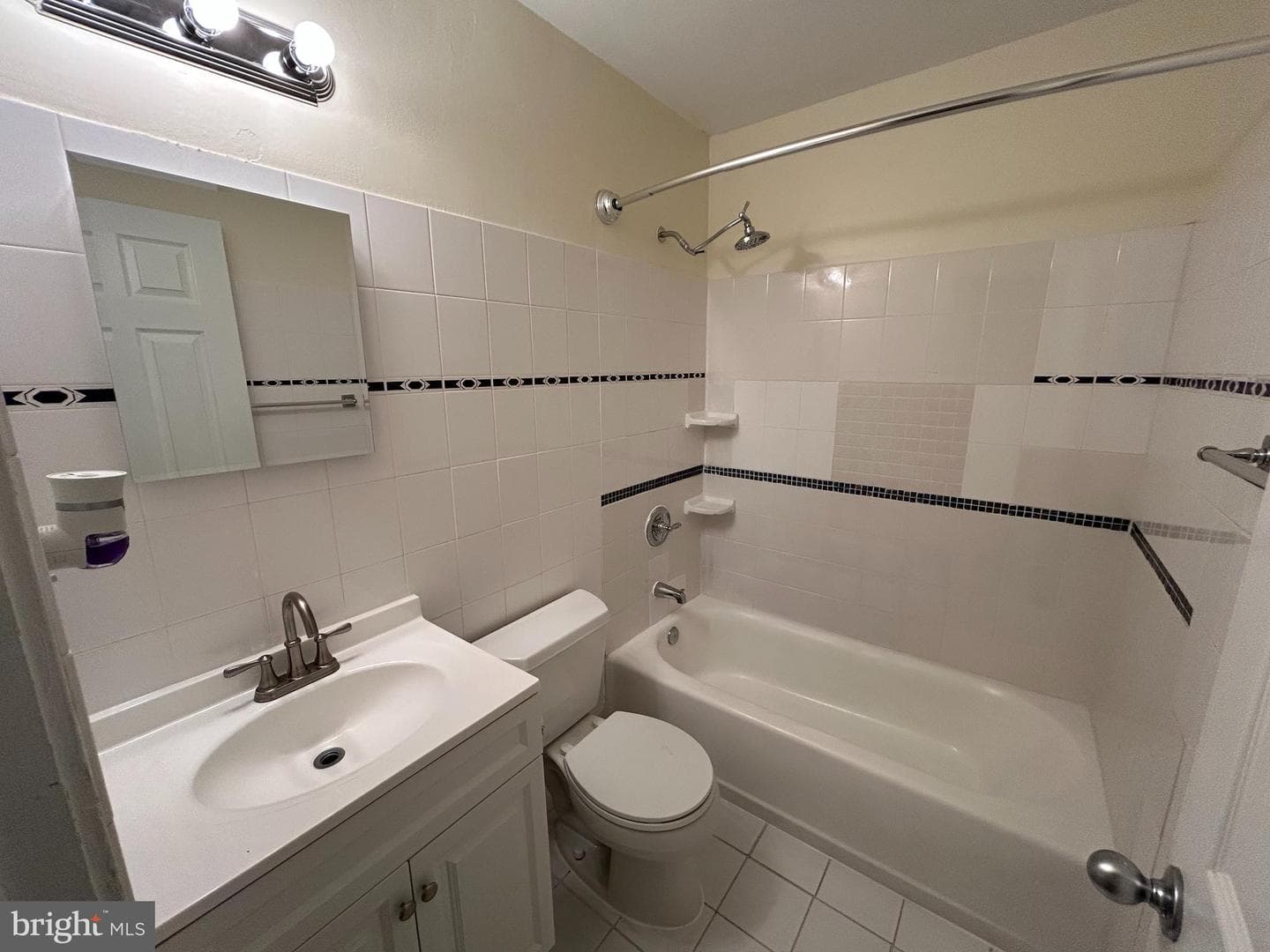 111 N Hickory Road photo 20
