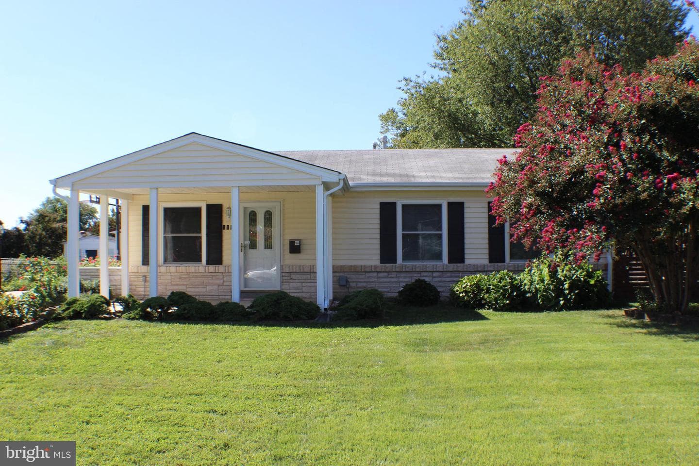 111 N Hickory Road photo 4