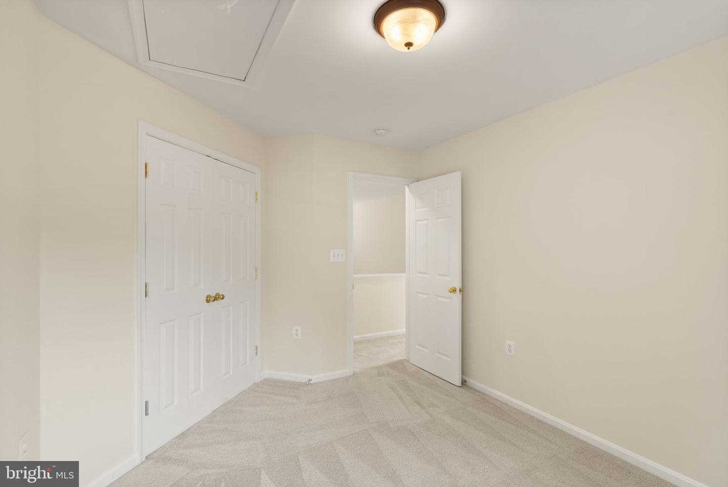 1605 Woodbridge Court NE photo 40