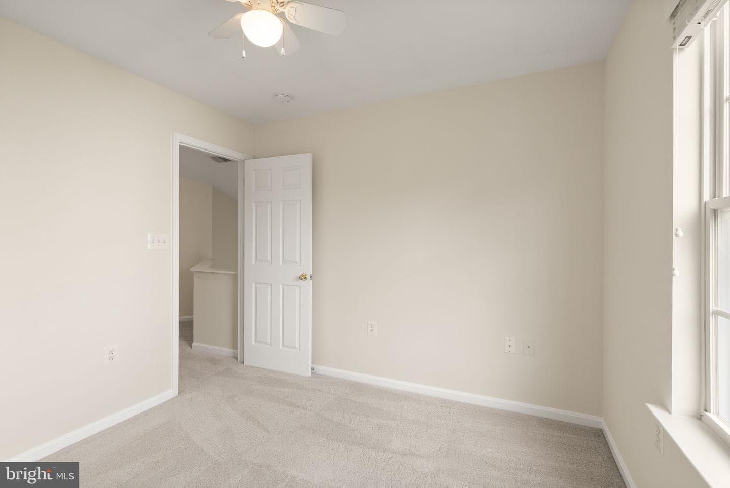 1605 Woodbridge Court NE photo 44