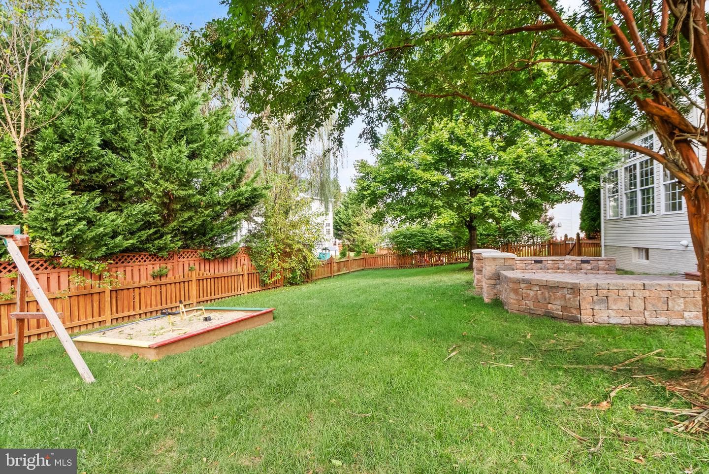 1605 Woodbridge Court NE photo 62