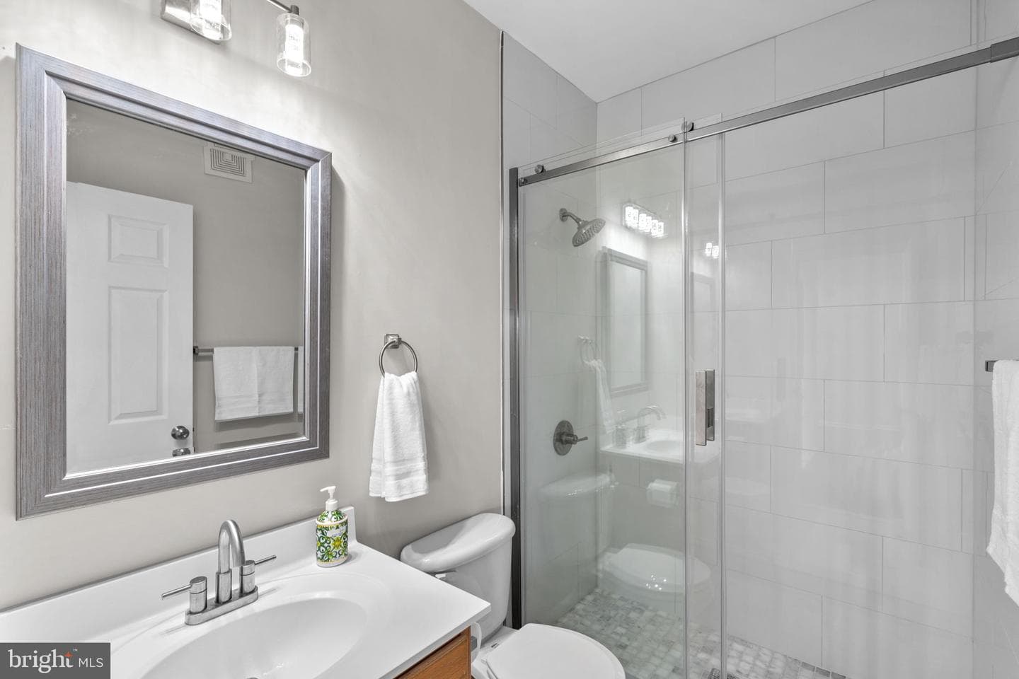 25408 Patriot Terrace photo 43