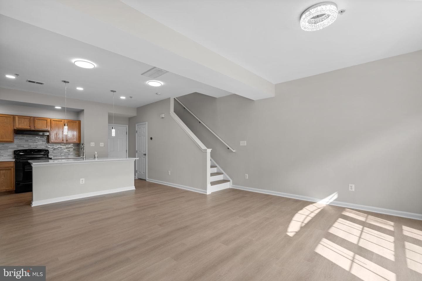 25408 Patriot Terrace photo 5