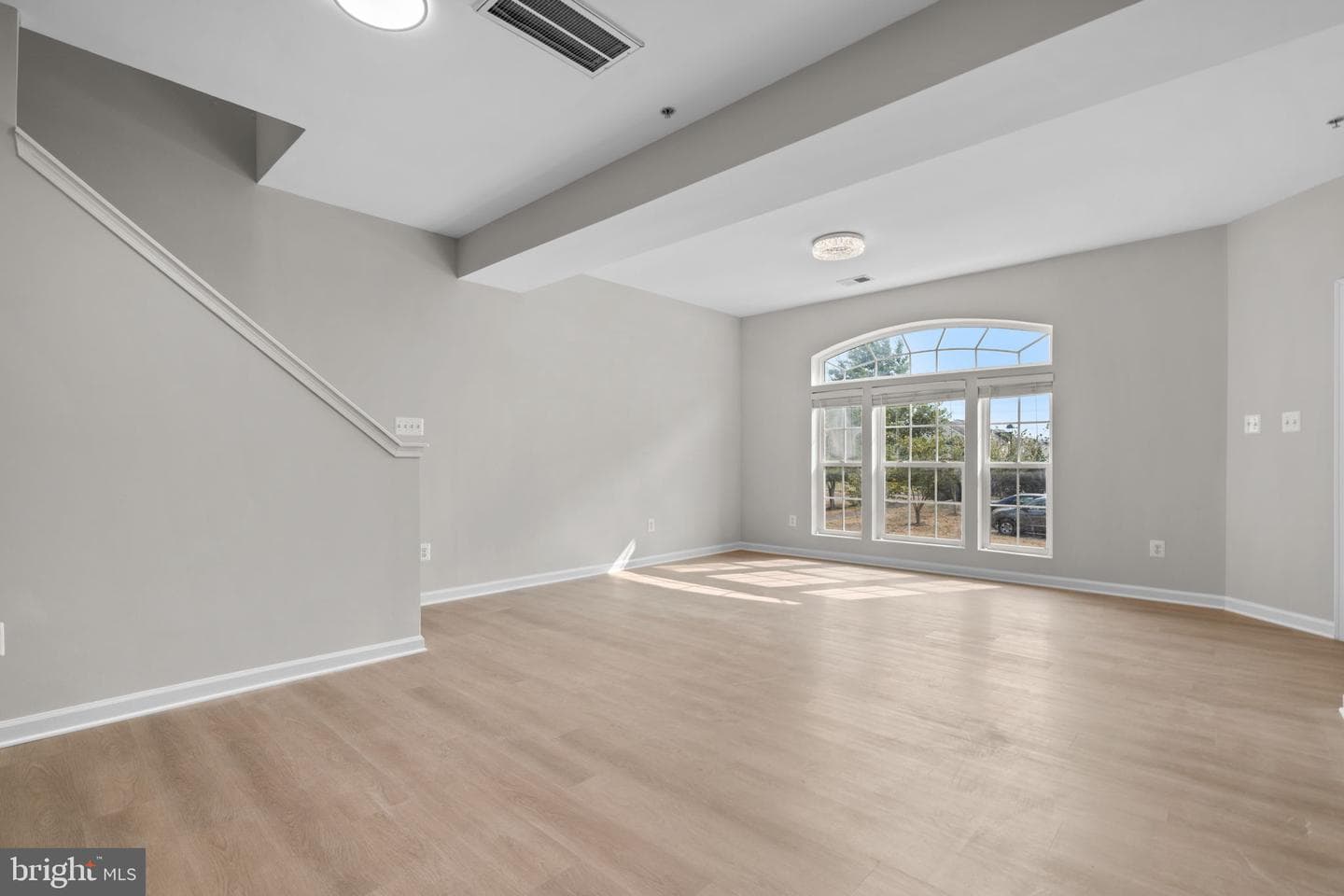 25408 Patriot Terrace photo 9