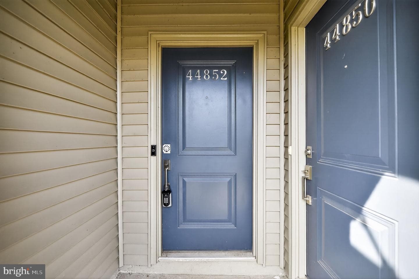 44852 Tiverton Square photo 18