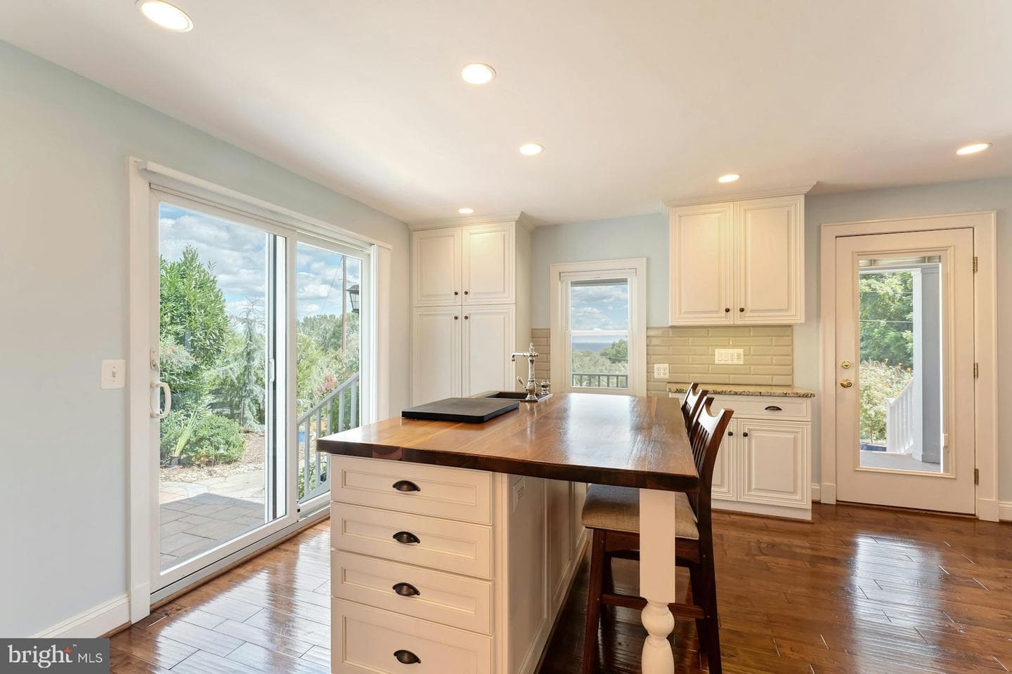 16555 Old Waterford Road photo 22