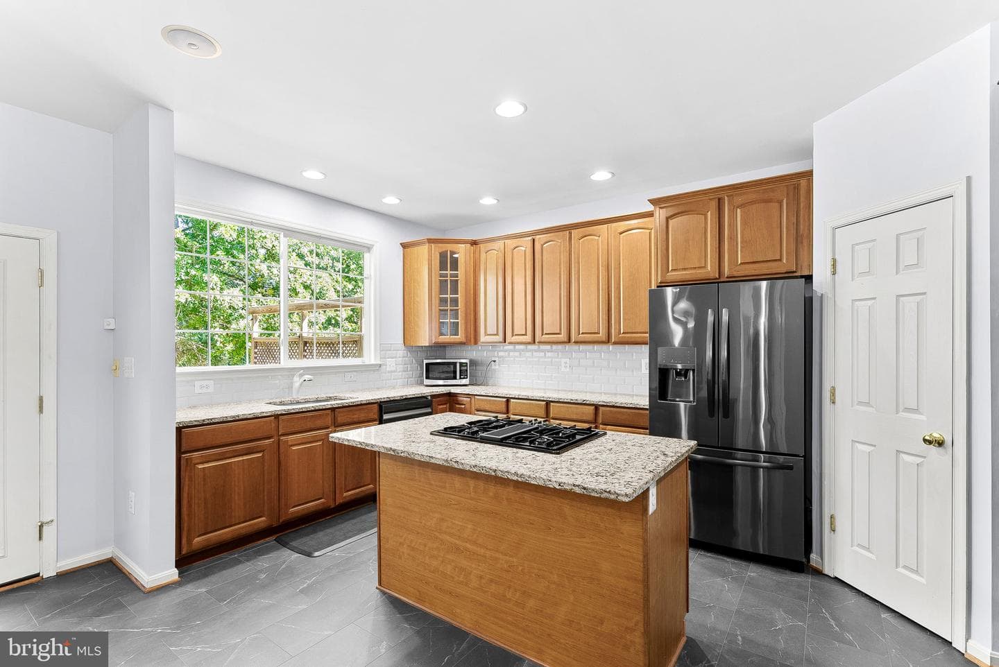 205 E Skyline Drive photo 17