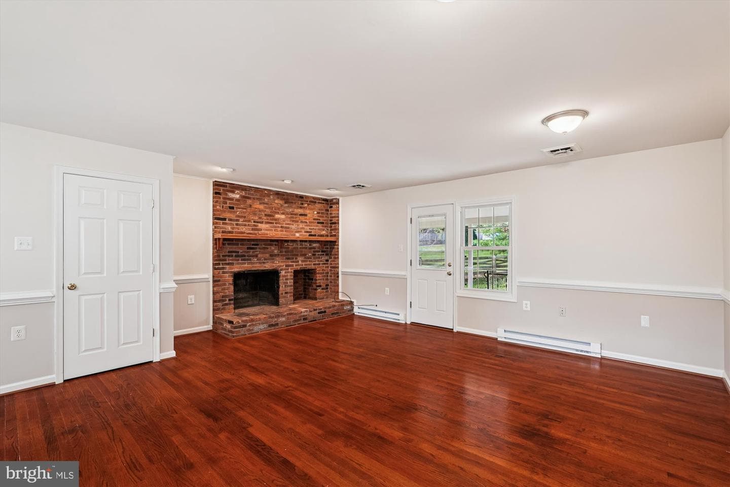 227 Dry Mill Road SW photo 9