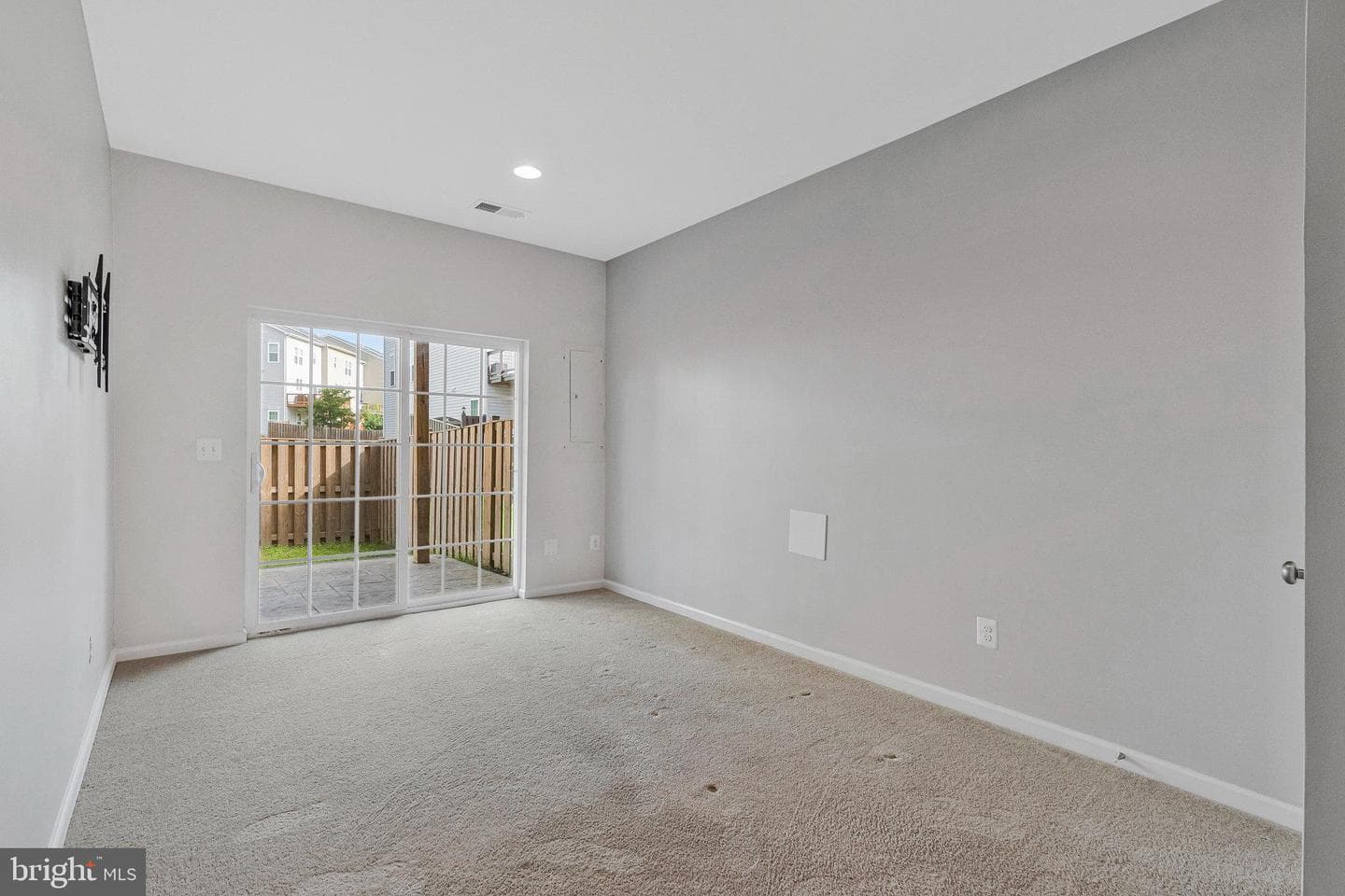 227 Upper Brook photo 36