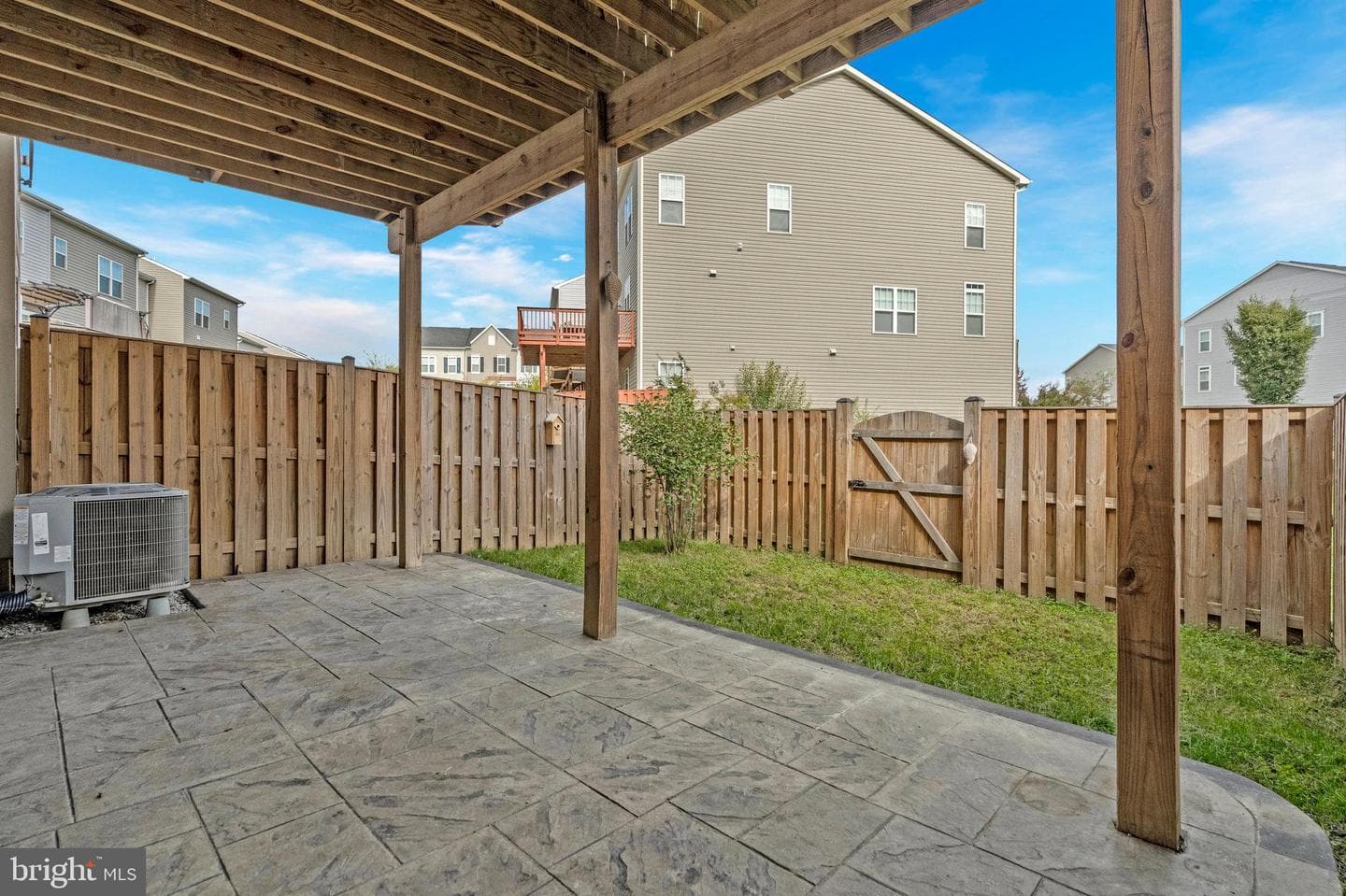 227 Upper Brook photo 45