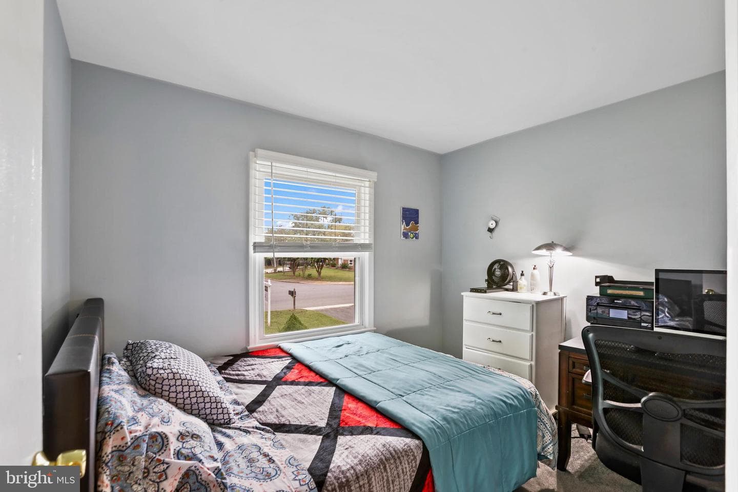 1106 E Maple Avenue E photo 12