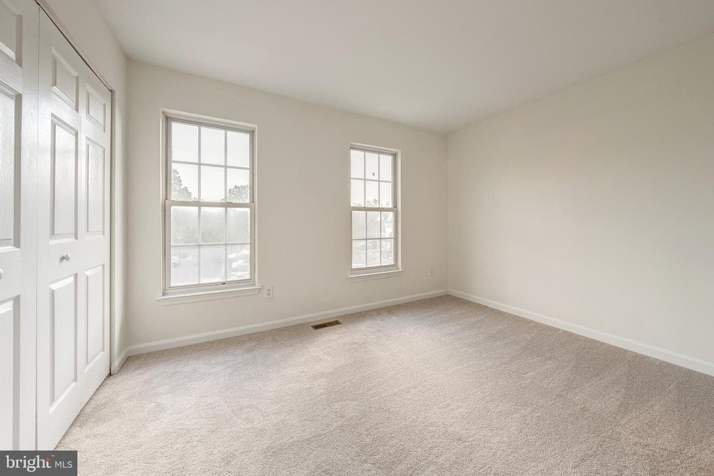 43539 Kiplington Square photo 23