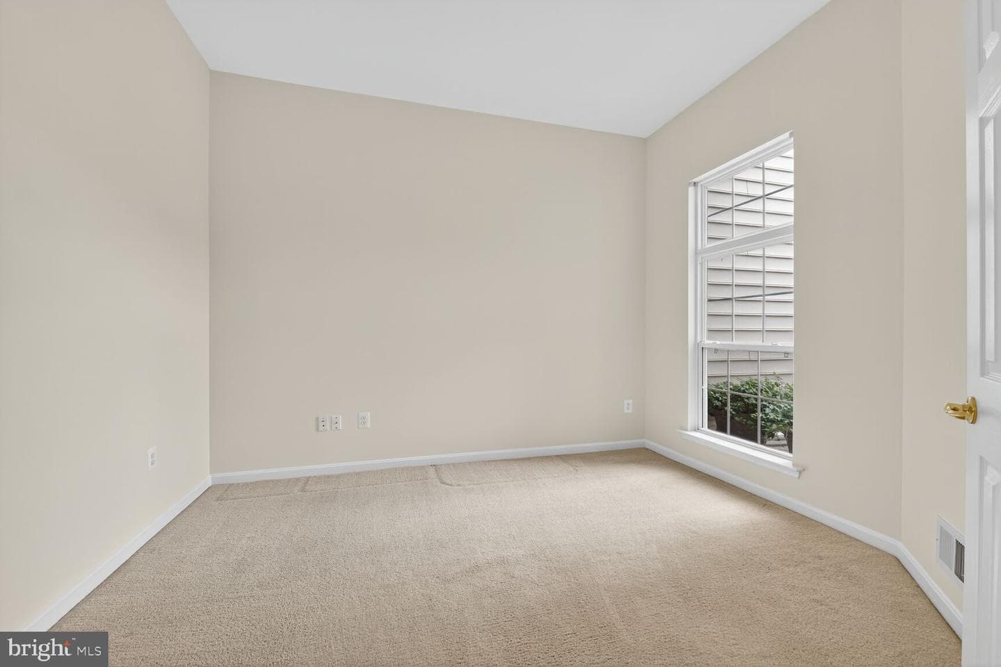 20898 Prince Lowes Terrace photo 14