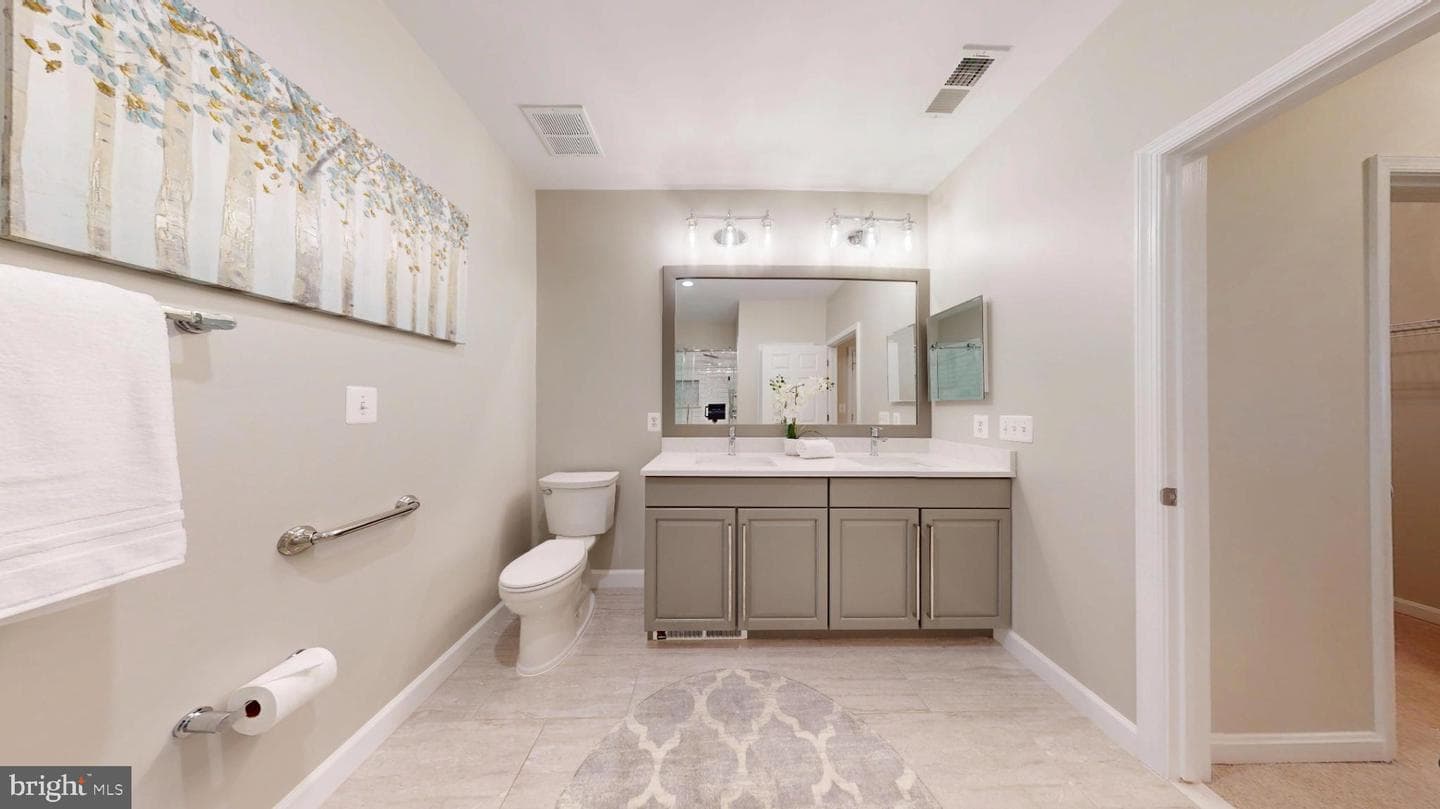 20816 Noble Terrace #104 photo 28