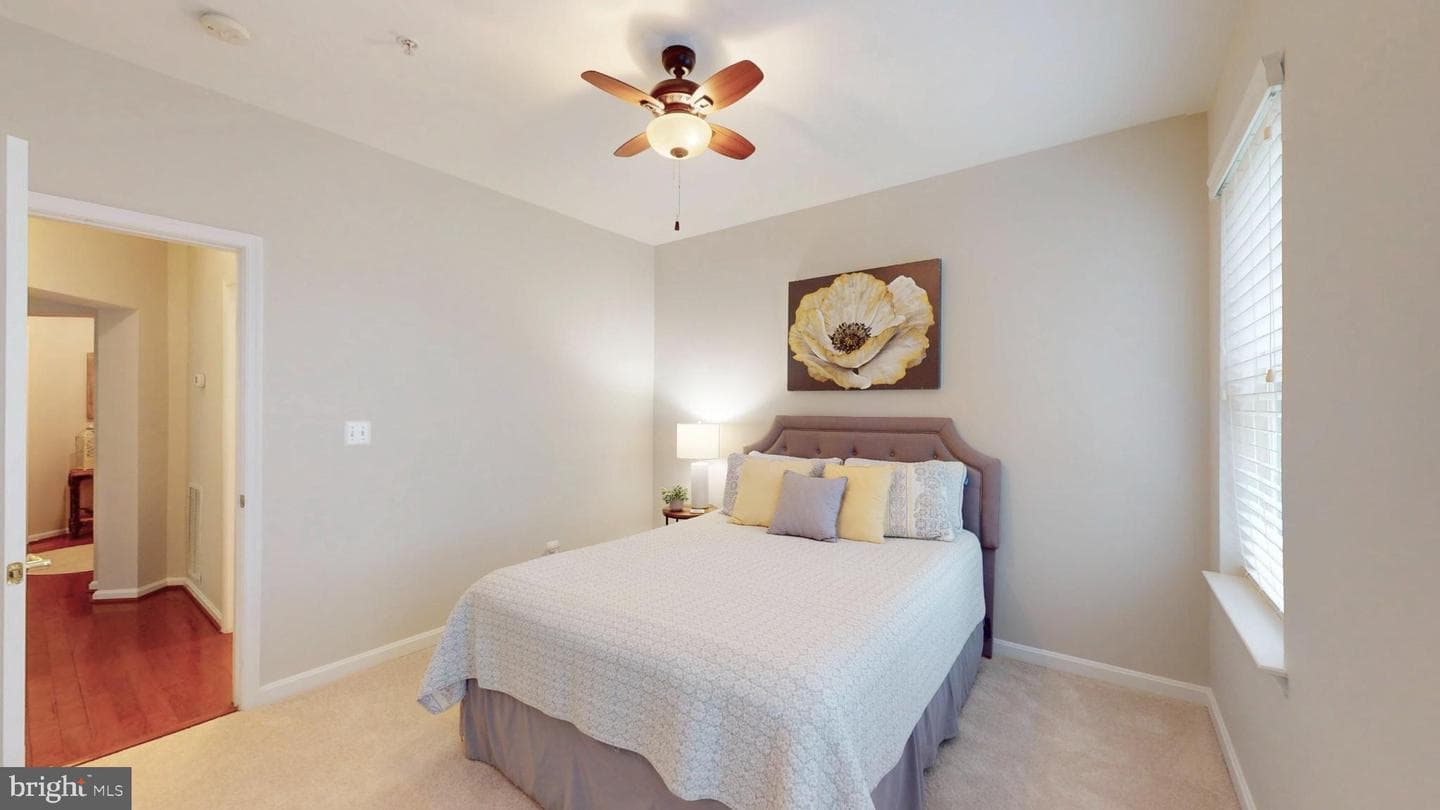 20816 Noble Terrace #104 photo 35