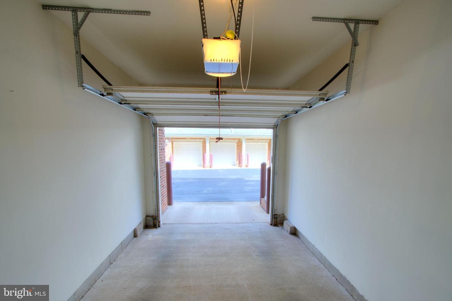 20816 Noble Terrace #104 photo 39