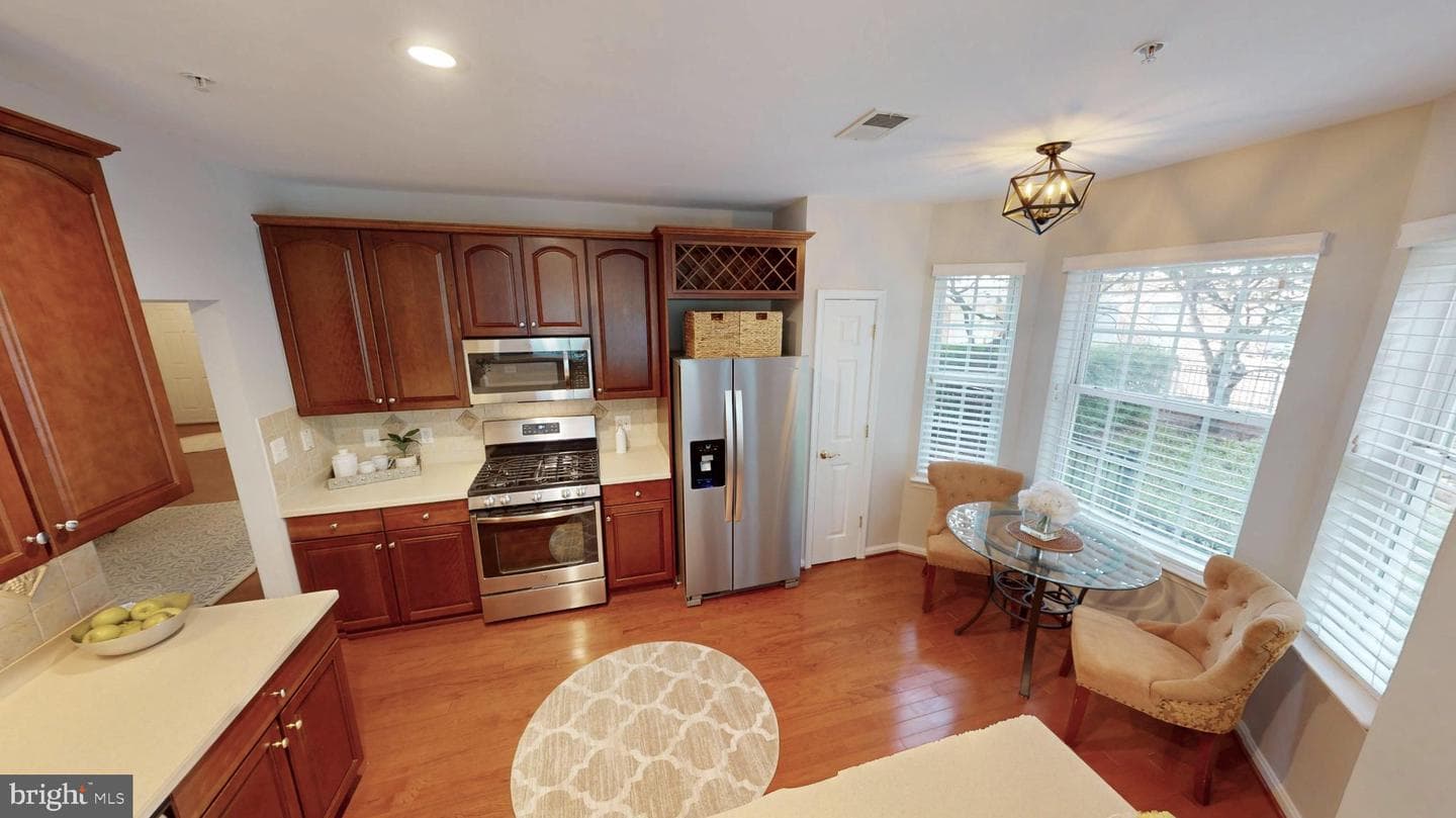 20816 Noble Terrace #104 photo 9