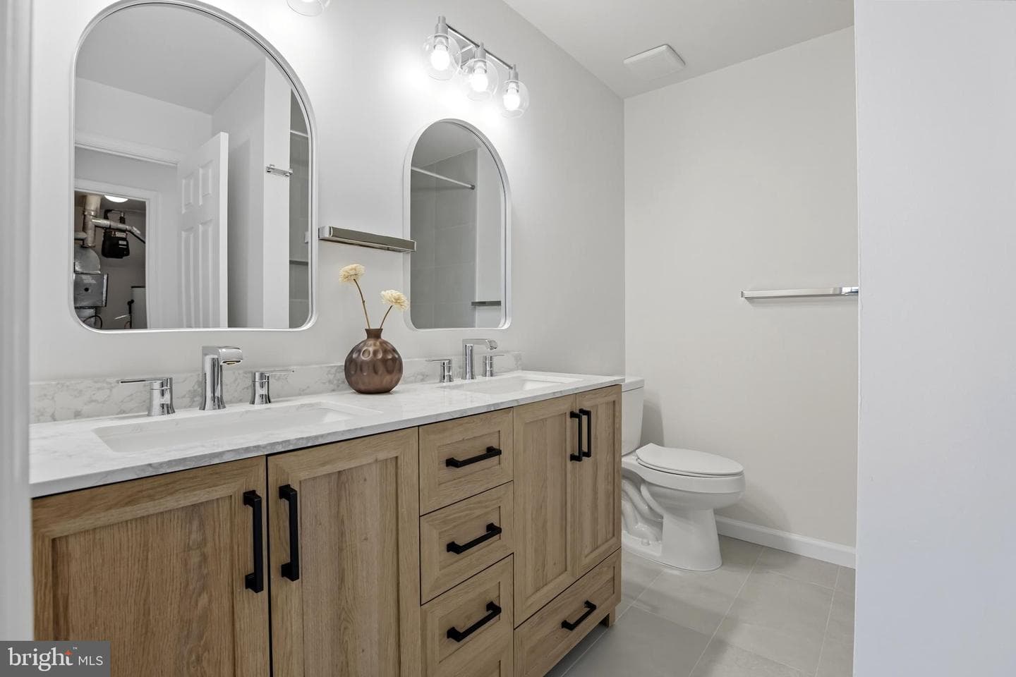 46895 Eaton Terrace #300 photo 19