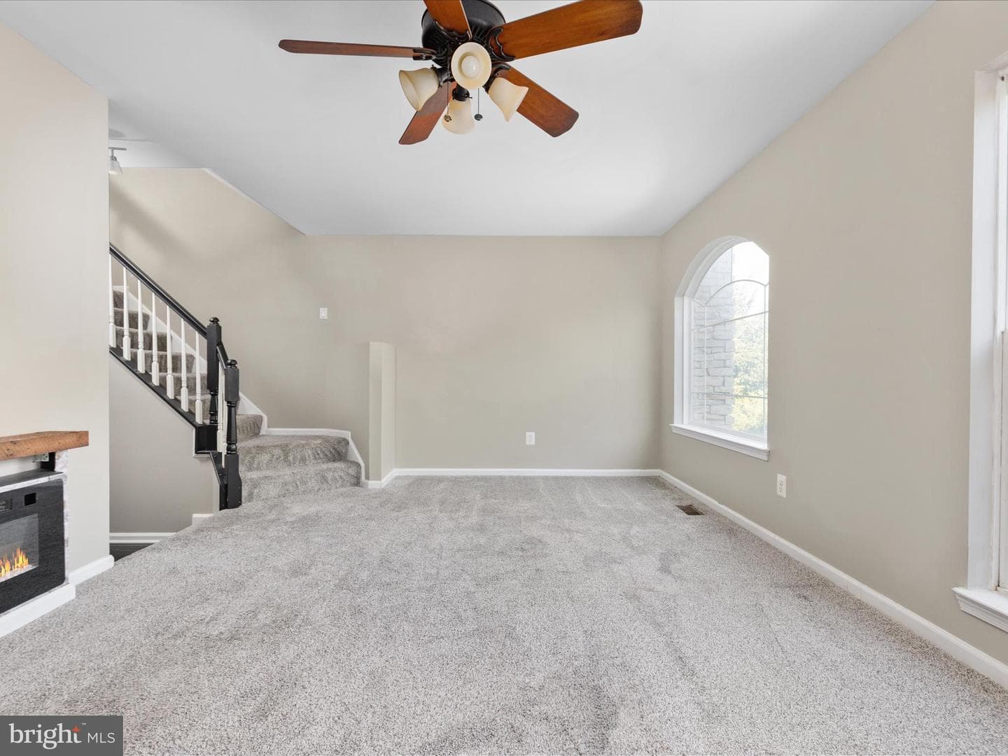 25328 Ashbury Drive photo 14