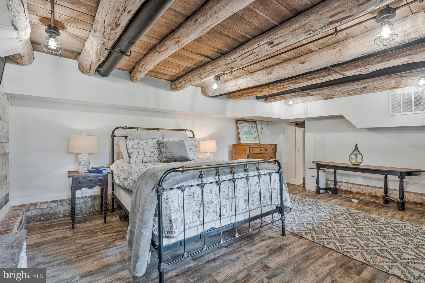 12519 Mountain Road photo 24