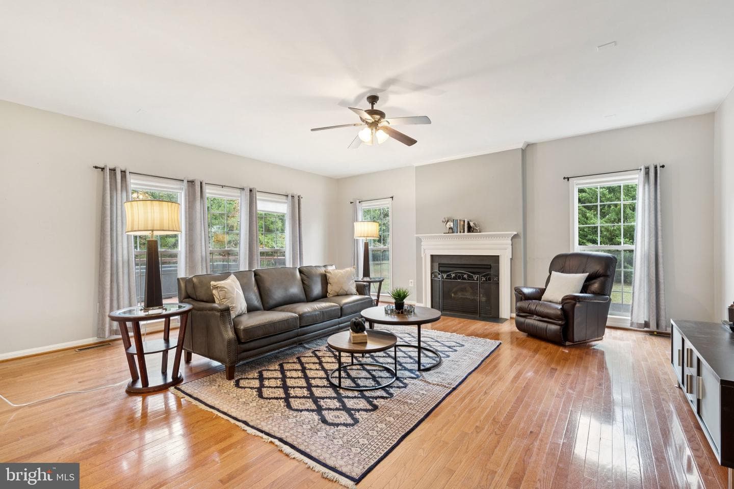 25083 Kingscote Court photo 13