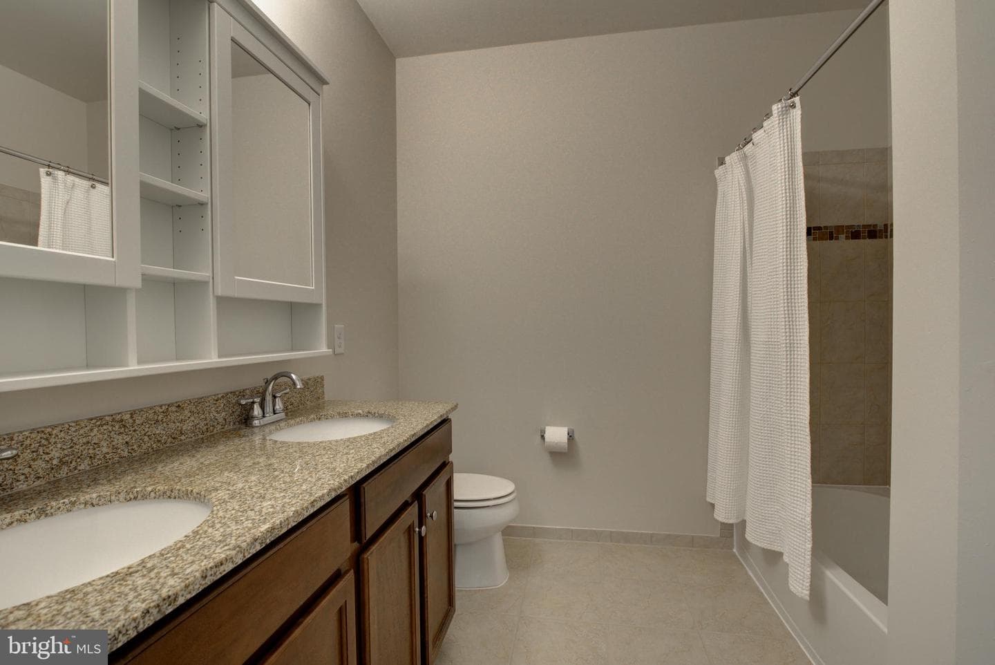 24628 Byrne Meadow Square #300 photo 21